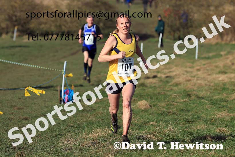 Womens 35 and Over and Mens 65 and Over, 2024 NEMAA Cross Country Champs., Wallsend. Photo: David T. Hewitson/Sports for All Pics